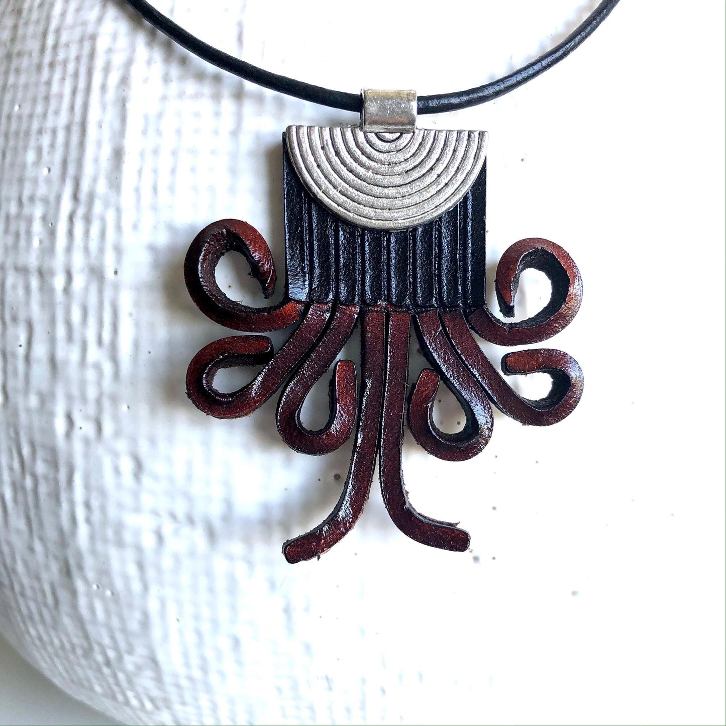 Leather Fringe Necklace Black and Mahogany