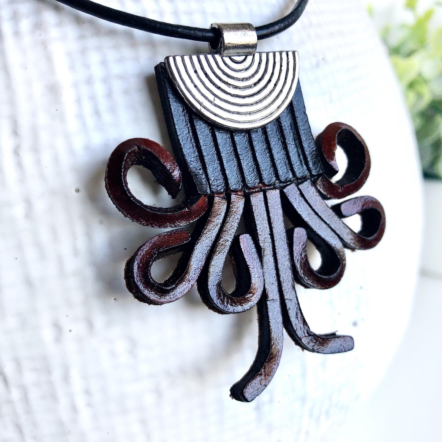 Leather Fringe Necklace Black and Mahogany