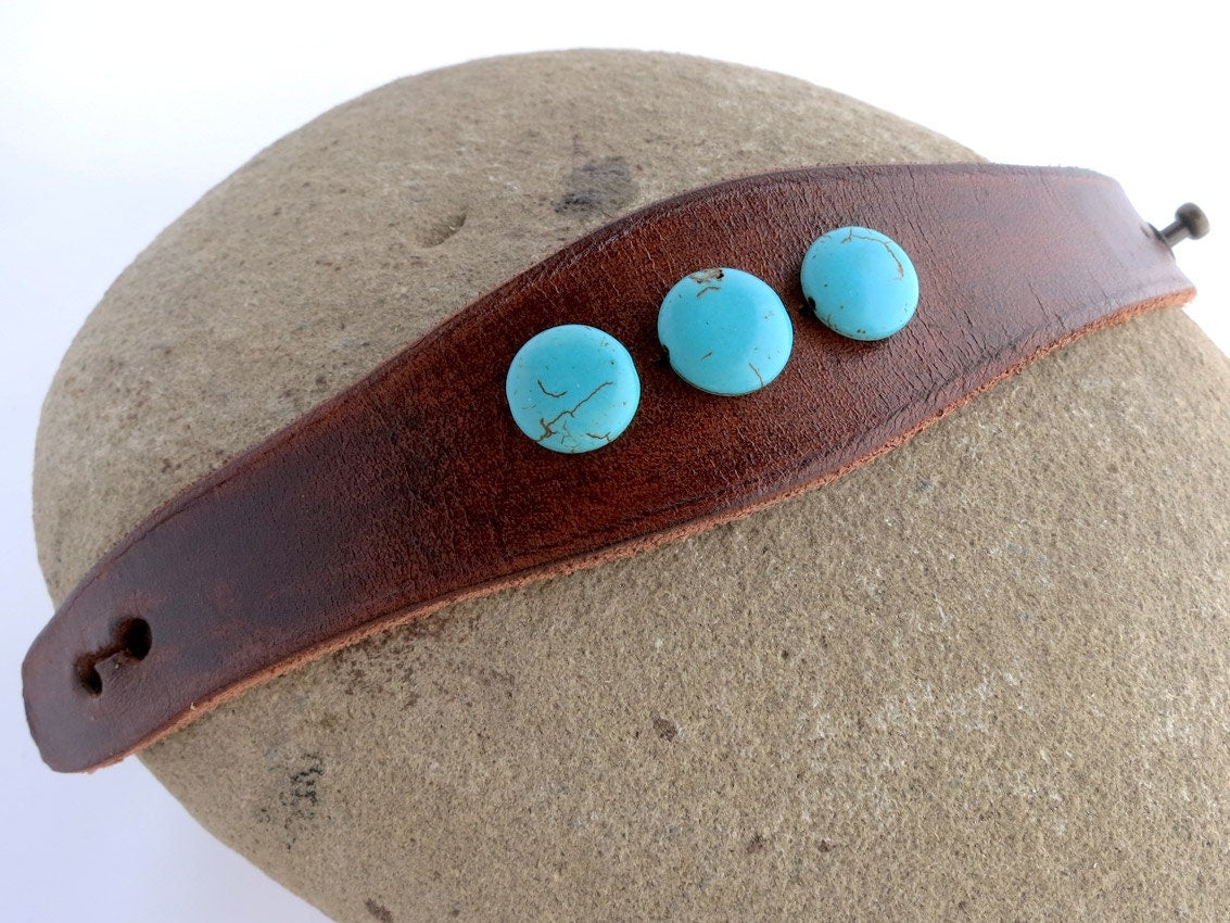 Brown Leather Bracelet with Round Turquoise Beads