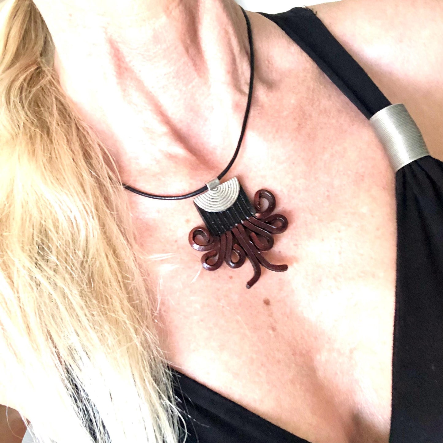 Leather Fringe Necklace Black and Mahogany