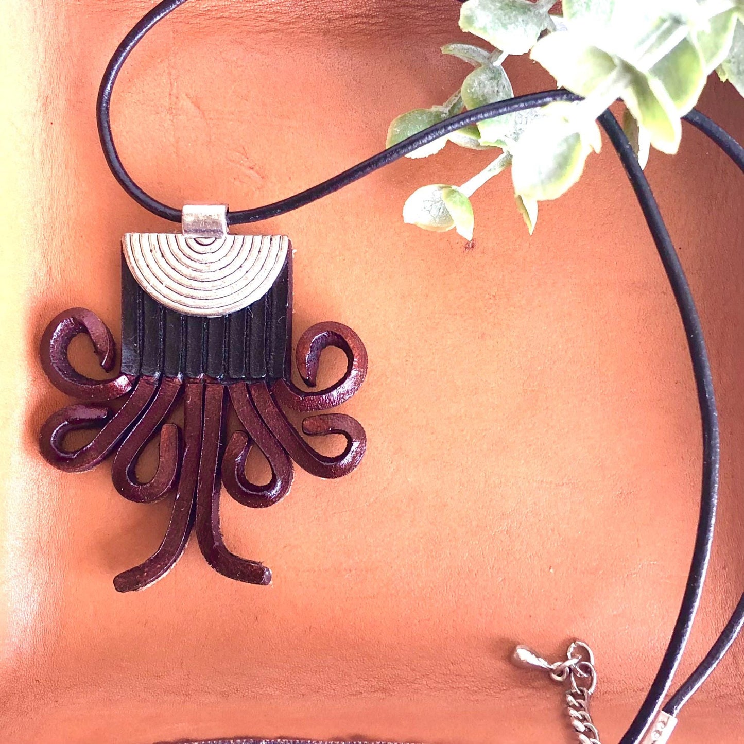 Leather Fringe Necklace Black and Mahogany