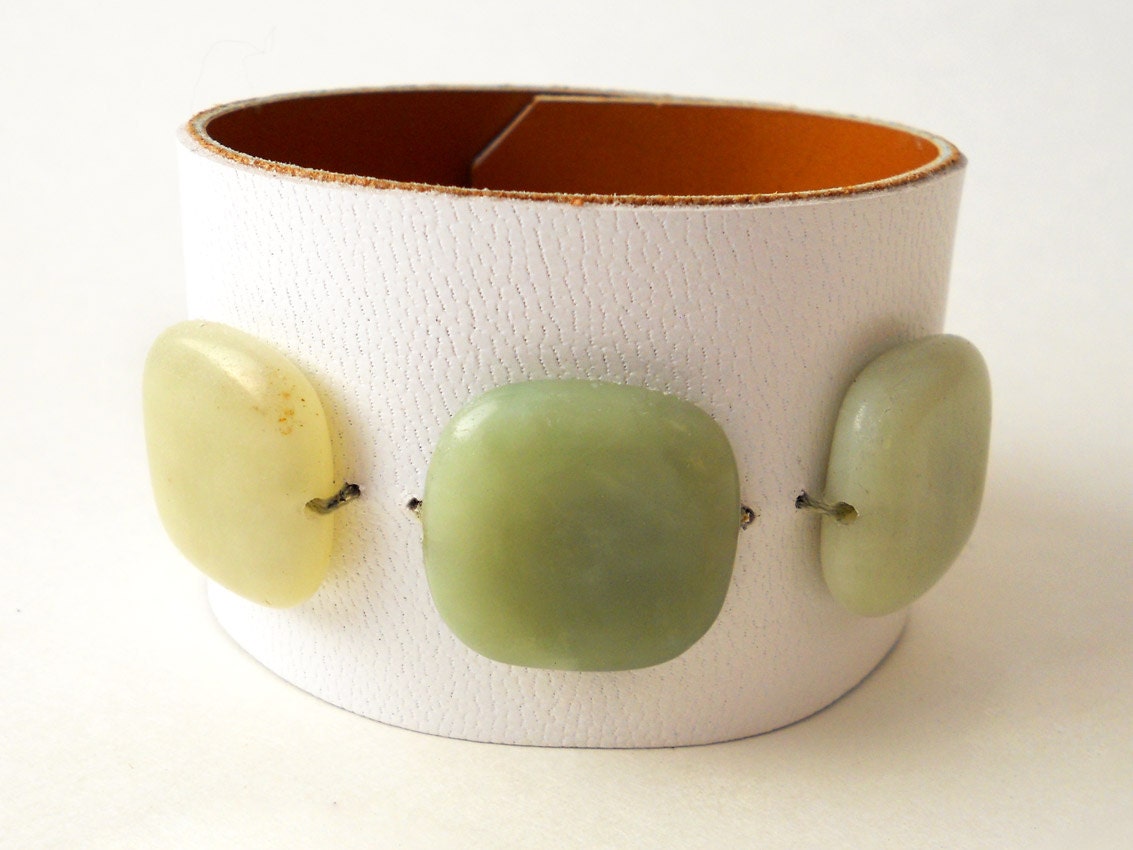 White Leather Bracelet with Green Jade Stone Beads
