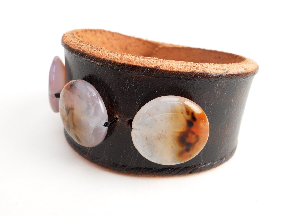 Dark Brown Leather Bracelet with Crystal Agate Beads