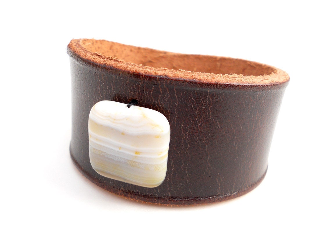 Brown Leather Cuff Bracelet with White Agate Bead