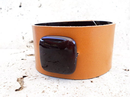 Caramel Leather Bracelet with Brown Square Bead