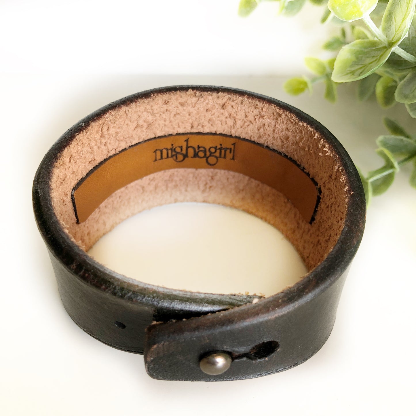 Handmade Genuine Leather Bracelet with Turquoise Beads