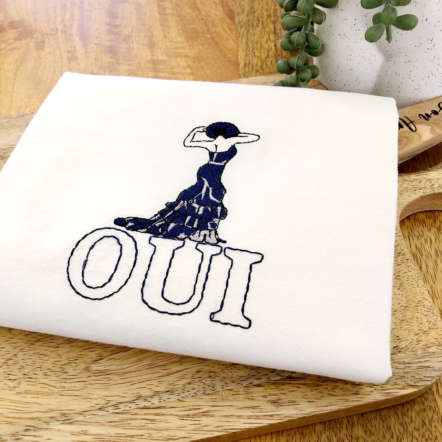 100% Organic Cotton Embroidered Dishtowel, OUI