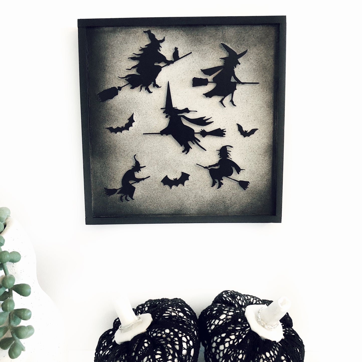 Halloween Hanging Wall Art: Silhouette of Bats and Witches Flying on Broomsticks