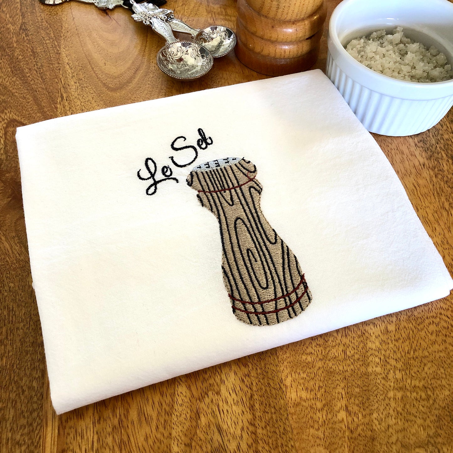 100% Organic Embroidered Cotton Dishtowel, Le Sel