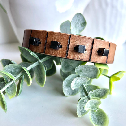 Thin Beaded Brown Leather Bracelet